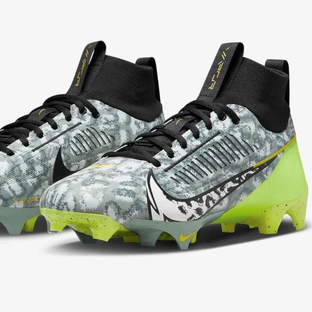 Nike Vapor Edge Pro 360 2 Volt Football Cleats Men's 10 FB8443-703